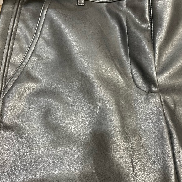 Shinestar Faux Leather Straight Leg Ankle Length Pants (size M) - Picture 4 of 8